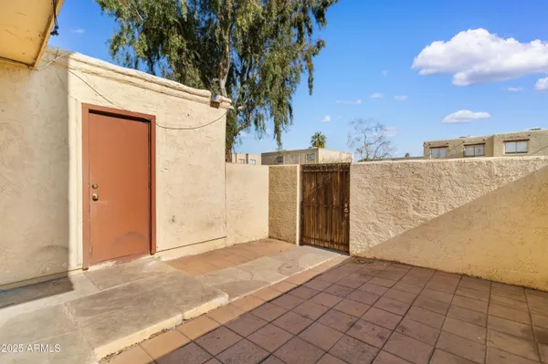 $1,175 | 1452 North 54th Lane, Phoenix, AZ 85043