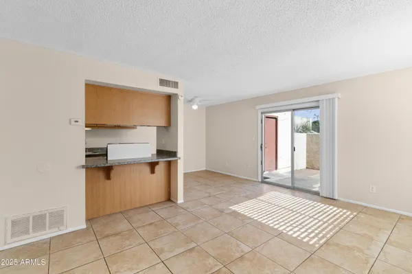 $1,175 | 1452 North 54th Lane, Phoenix, AZ 85043