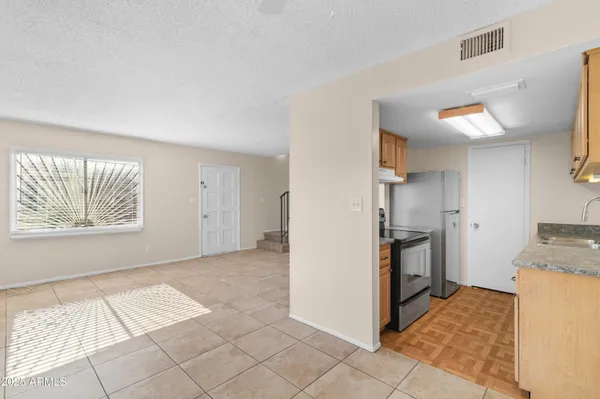 $1,175 | 1452 North 54th Lane, Phoenix, AZ 85043