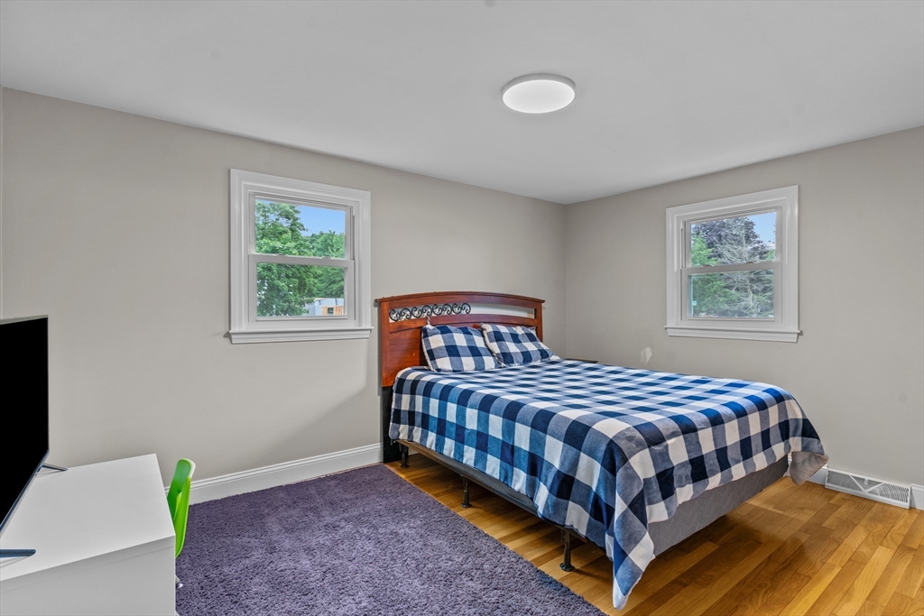5 Black Pond Road Mansfield, MA 02048 - Photo 19 of 41 Gallery Image 19