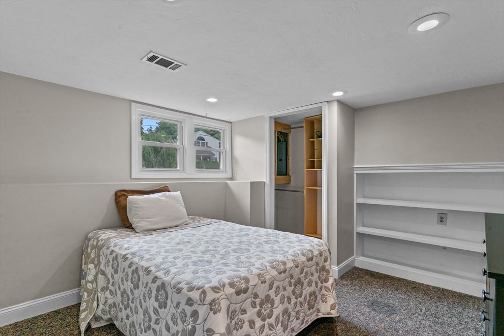 5 Black Pond Road Mansfield, MA 02048 - Photo 30 of 41 Gallery Image 30