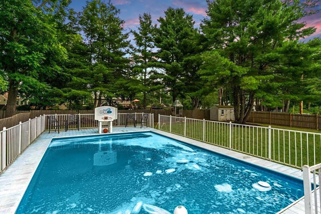5 Black Pond Road Mansfield, MA 02048 - Photo 3 of 41 Gallery Image 3
