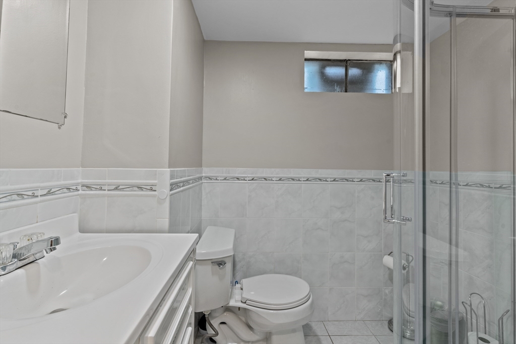 5 Black Pond Road Mansfield, MA 02048 - Photo 33 of 41 Gallery Image 33