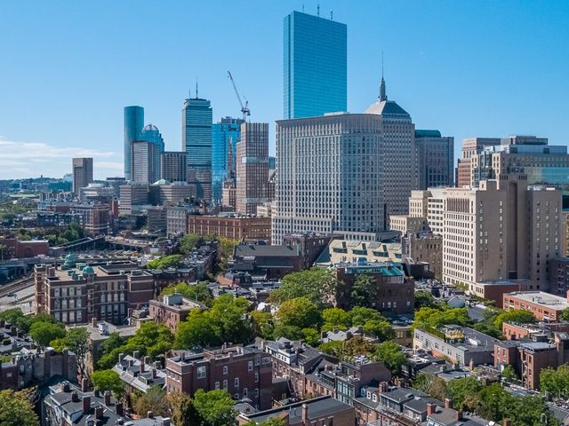 $2,000,000 | 25 Melrose Street, Boston, MA 02116