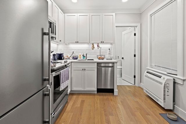 $2,000,000 | 25 Melrose Street, Boston, MA 02116