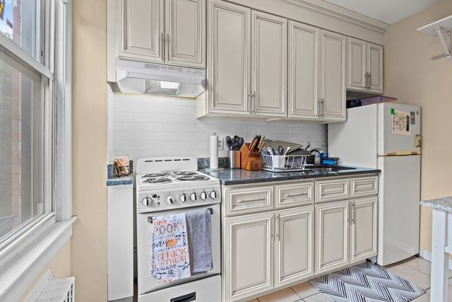 $2,000,000 | 25 Melrose Street, Boston, MA 02116