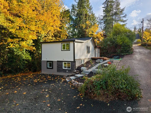 $469,000 | 1032 Garrison Avenue, Port Orchard, WA 98366