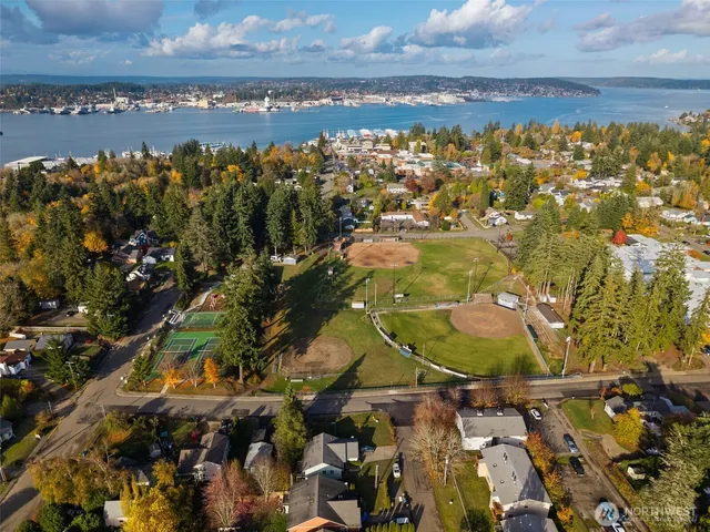 $469,000 | 1032 Garrison Avenue, Port Orchard, WA 98366