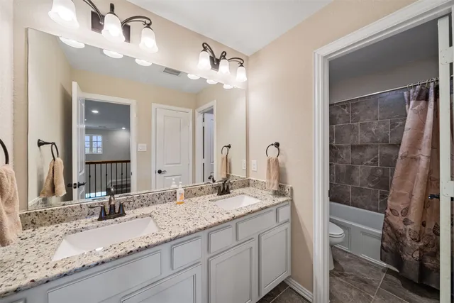 $420,000 | 6548 Dreamcatcher Lane, Dickinson, TX 77539