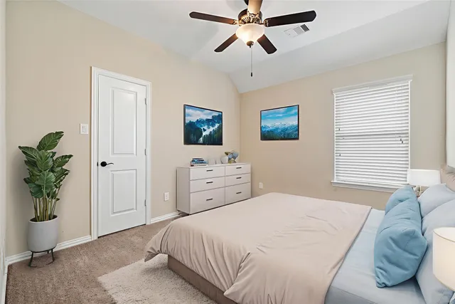 $420,000 | 6548 Dreamcatcher Lane, Dickinson, TX 77539