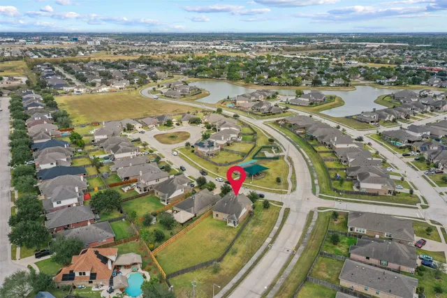 $420,000 | 6548 Dreamcatcher Lane, Dickinson, TX 77539