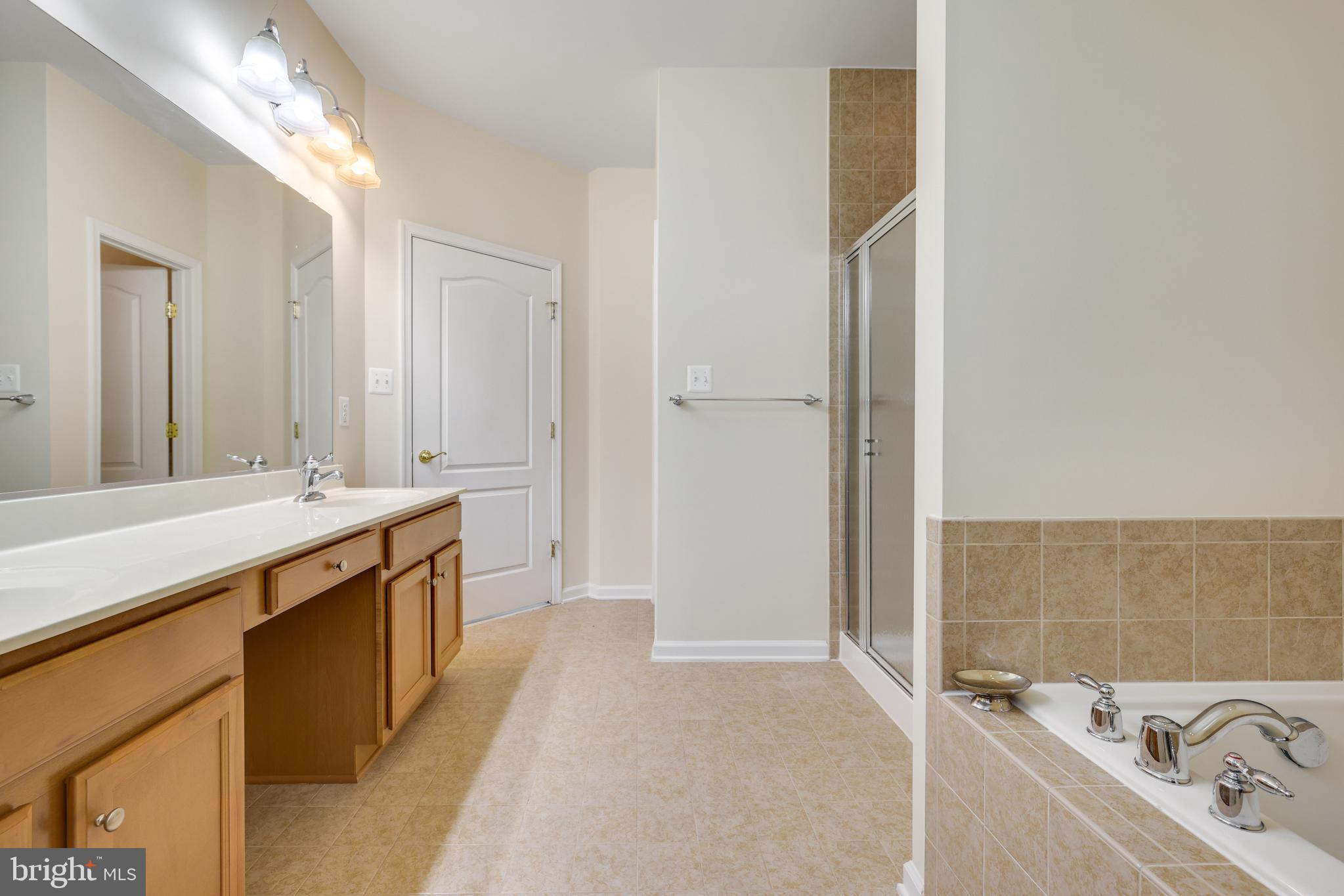 44558 Baltray Circle Ashburn, VA 20147 - Photo 27 of 67