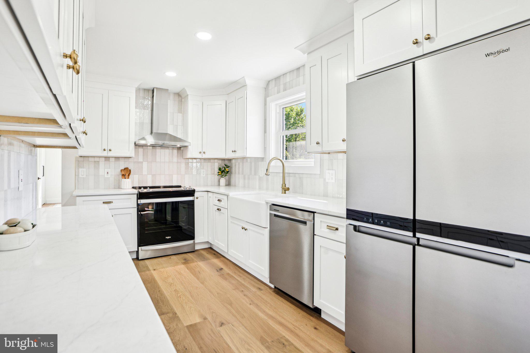 5302 Old Mill Road Alexandria, VA 22309 - Photo 9 of 42 Gallery Image 9