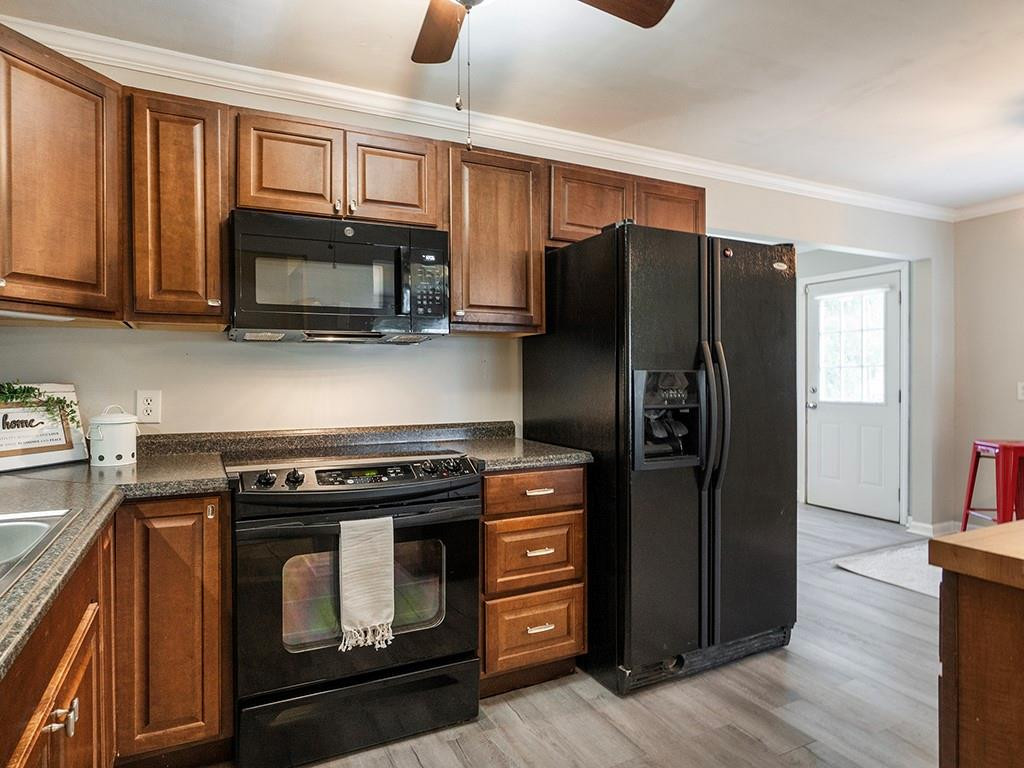 325 Tryon Street Burlington, NC 27217 - Photo 8 of 19