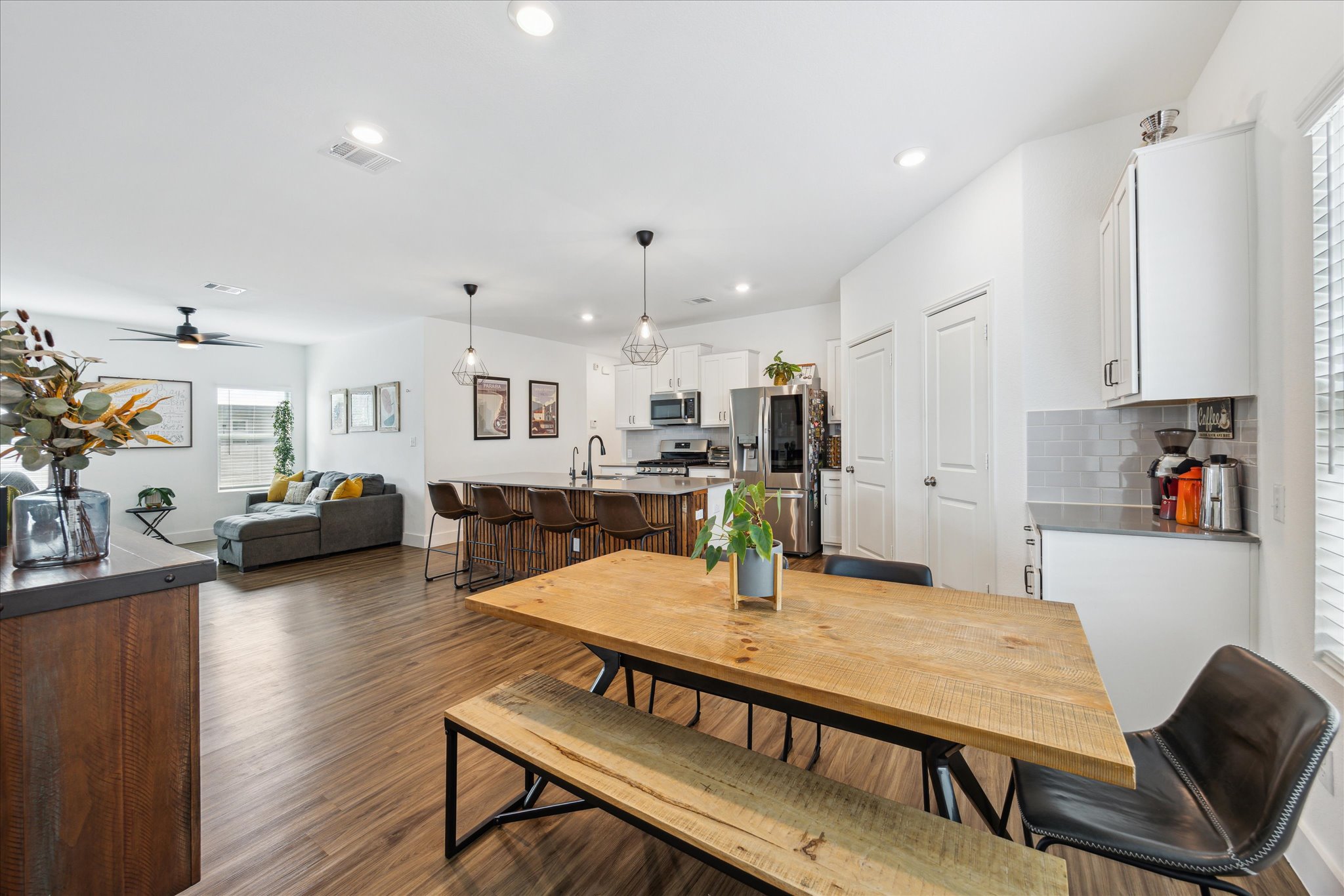 700 Legends Lane Georgetown, TX 78628 - Photo 9 of 31 Dining area featuring dark wood-style floors, recessed lighting, and a ceiling fan