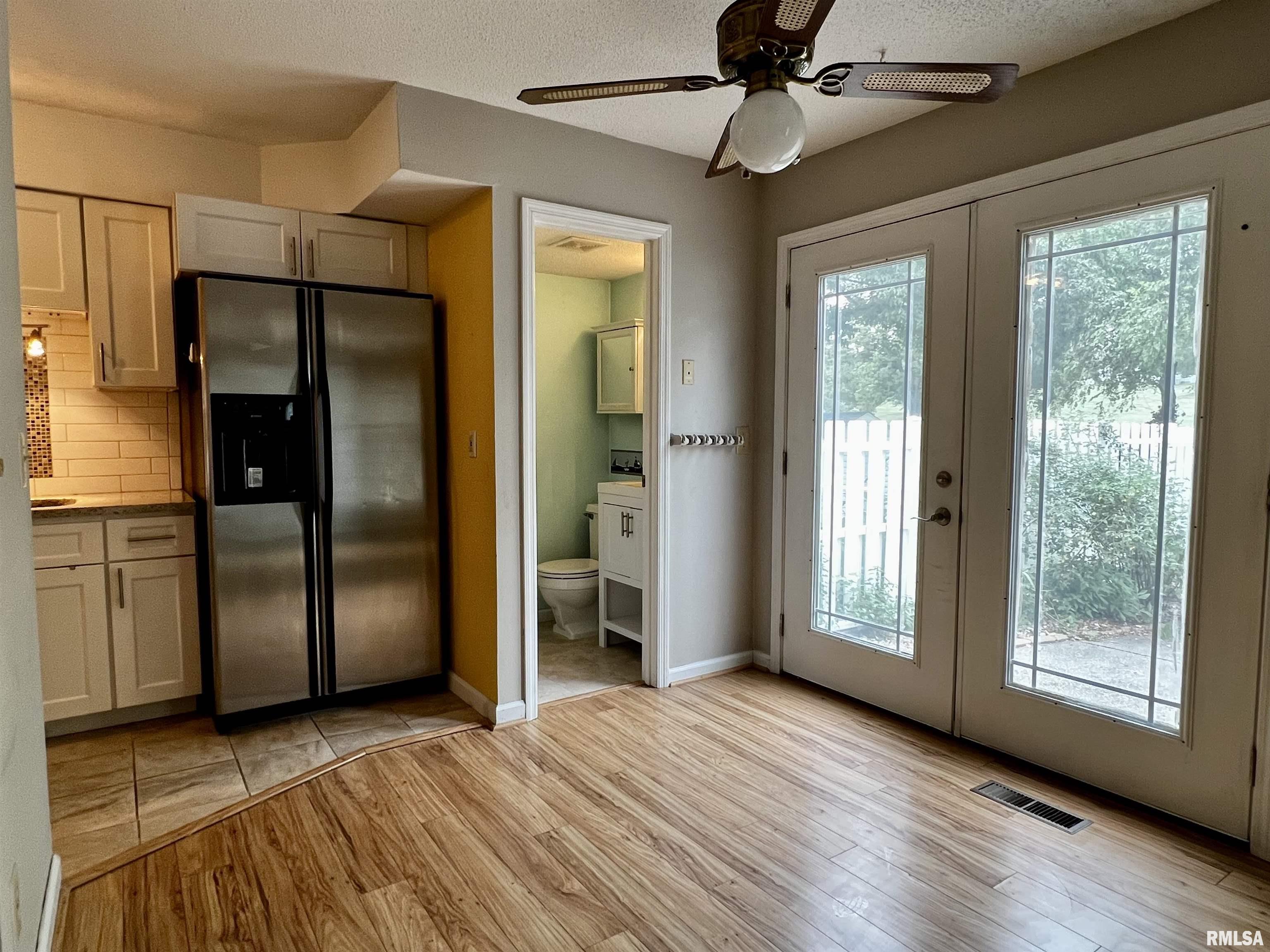195 Jamestown Road Macomb, IL 61455 - Photo 5 of 30 Gallery Image 5