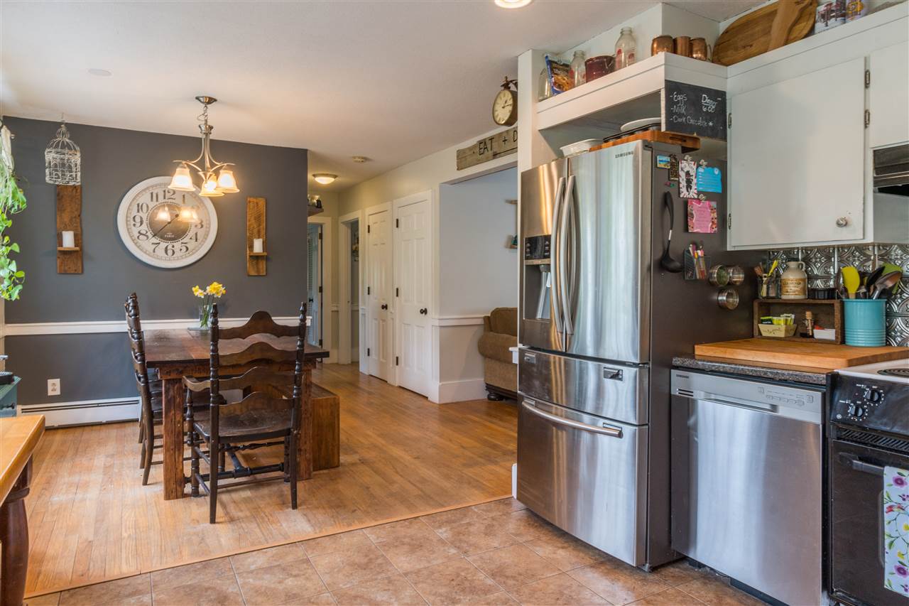 166 Chester Road Derry, NH 03038 - Photo 5 of 39