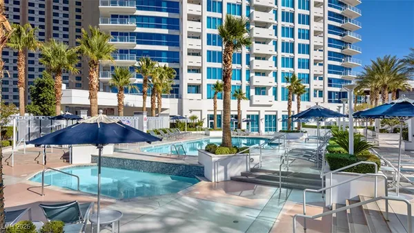 $2,450 | 2700 South Las Vegas Boulevard, Unit 1804, Las Vegas, NV 89109