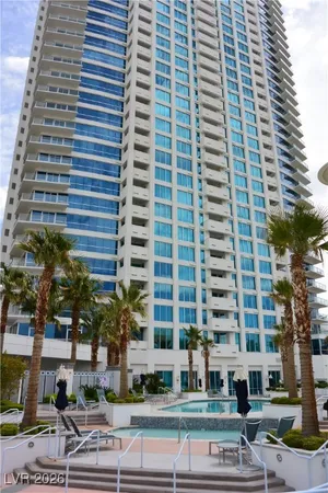 $2,450 | 2700 South Las Vegas Boulevard, Unit 1804, Las Vegas, NV 89109