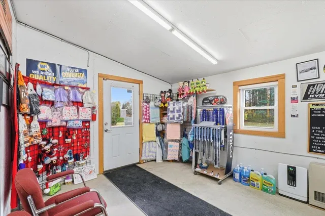 $449,900 | 719 Gould Hill, Johnson, VT 05656