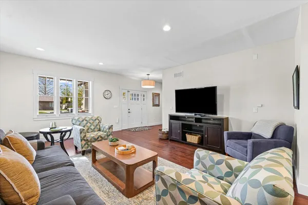 $479,000 | 2308 Grange Drive, Urbana, IL 61801