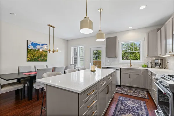 $479,000 | 2308 Grange Drive, Urbana, IL 61801