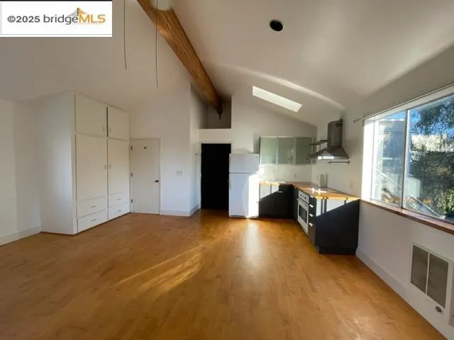 $1,700,000 | 1254 East 12th Street, Oakland, CA 94606