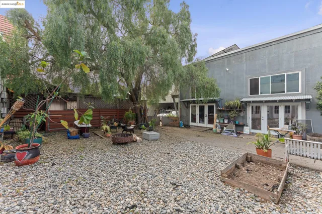 $1,700,000 | 1254 East 12th Street, Oakland, CA 94606