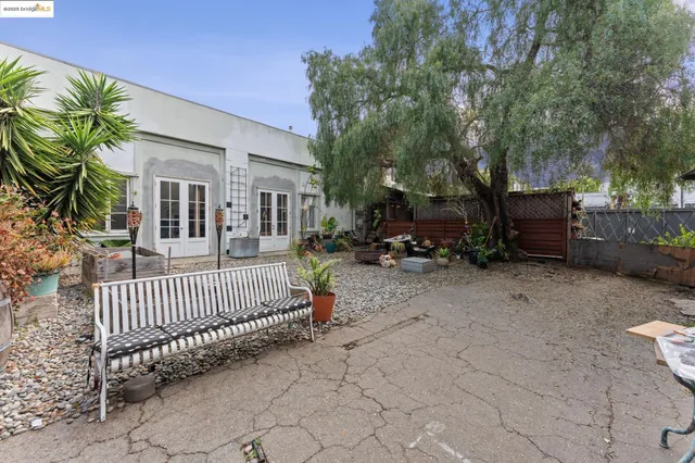 $1,700,000 | 1254 East 12th Street, Oakland, CA 94606