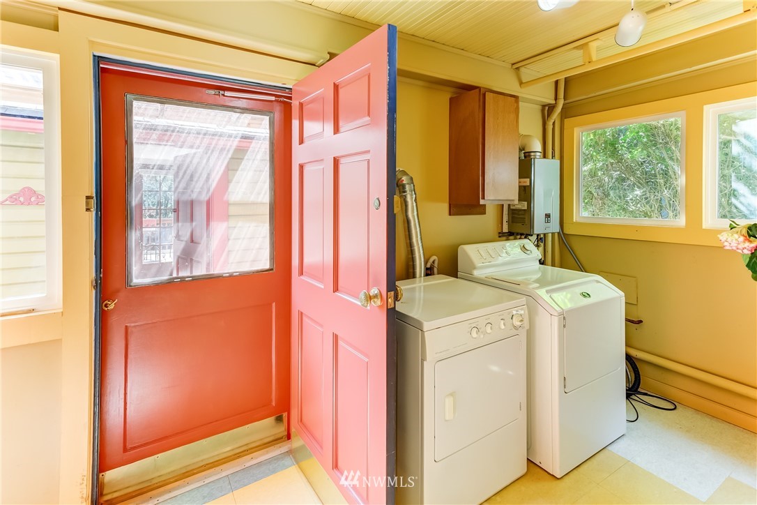 787 Old Samish Road Bellingham, WA 98229 - Photo 19 of 23 Gallery Image 19
