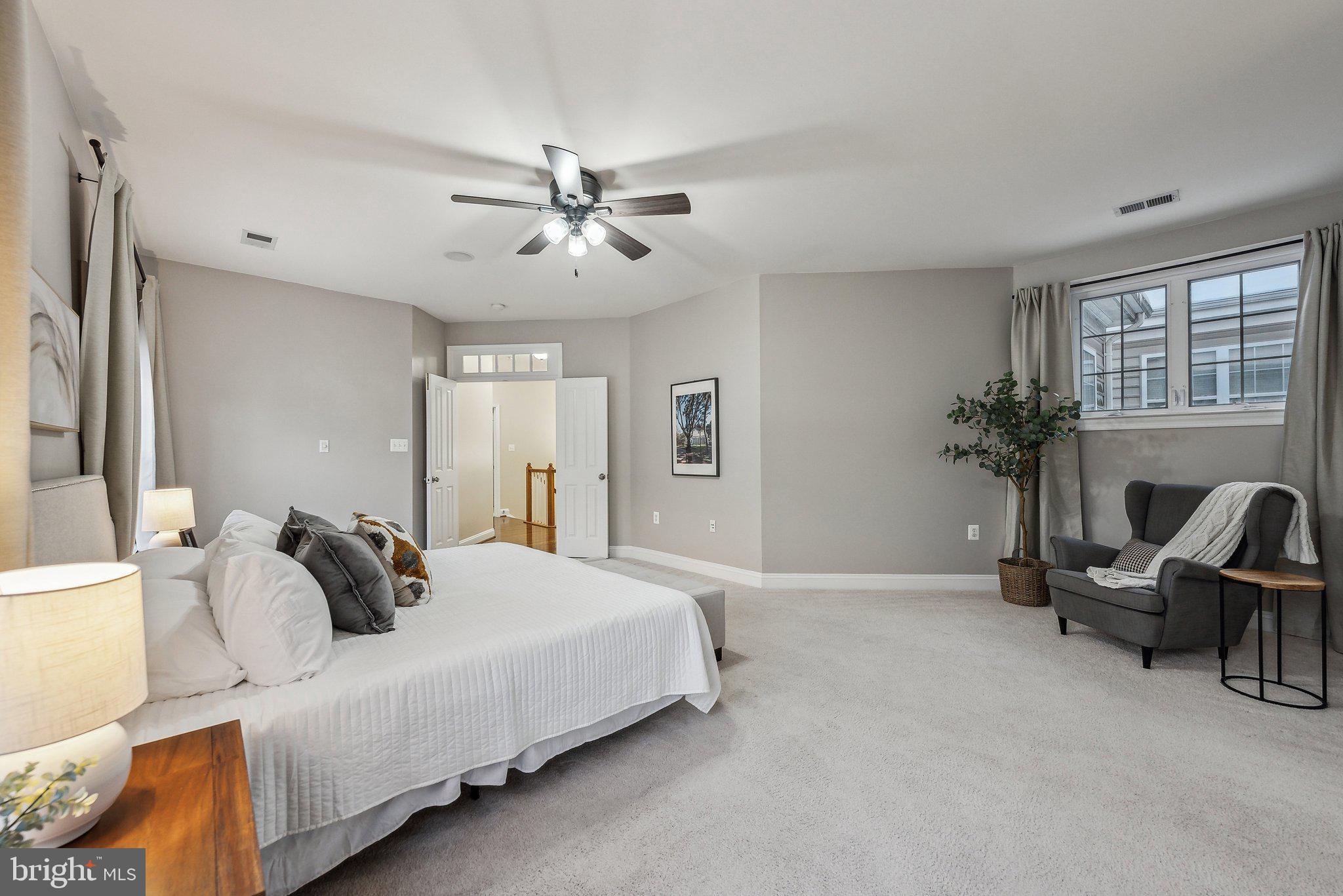 9782 Maple Trace Circle Fairfax, VA 22032 - Photo 17 of 42