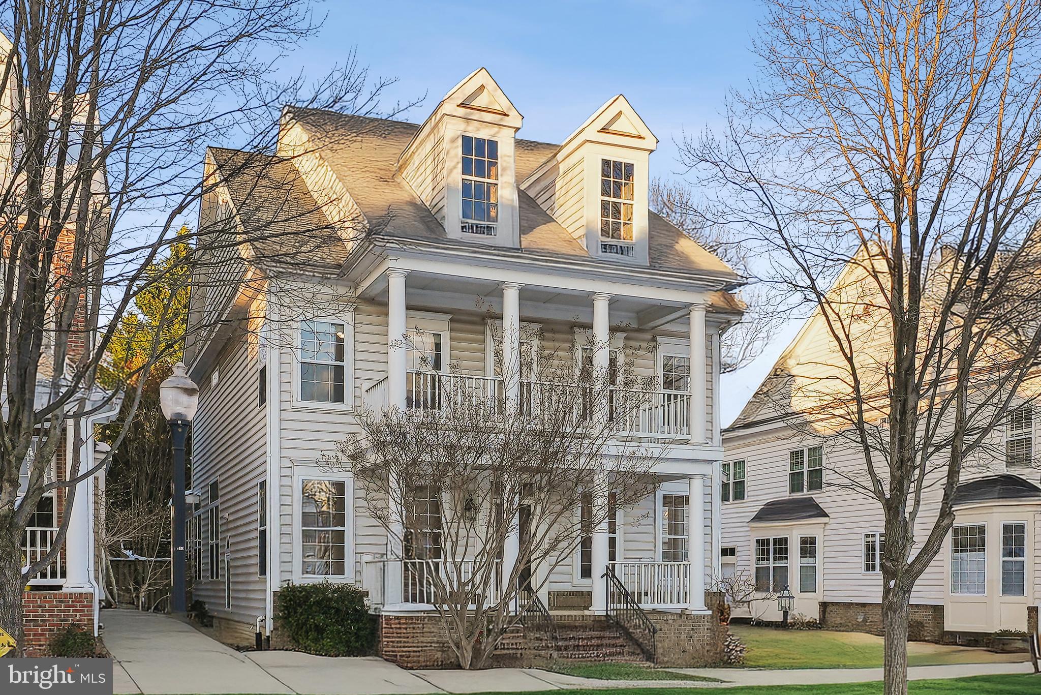 9782 Maple Trace Circle Fairfax, VA 22032 - Photo 2 of 42