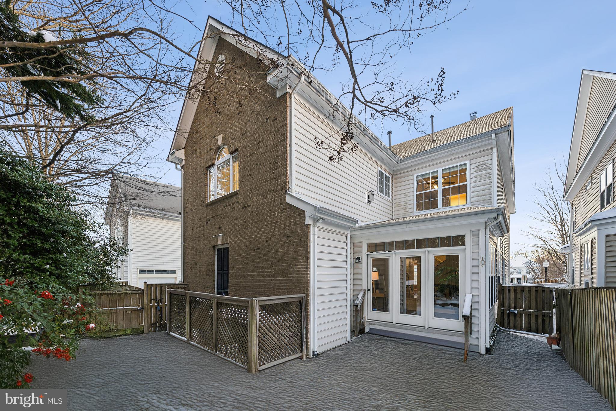 9782 Maple Trace Circle Fairfax, VA 22032 - Photo 37 of 42