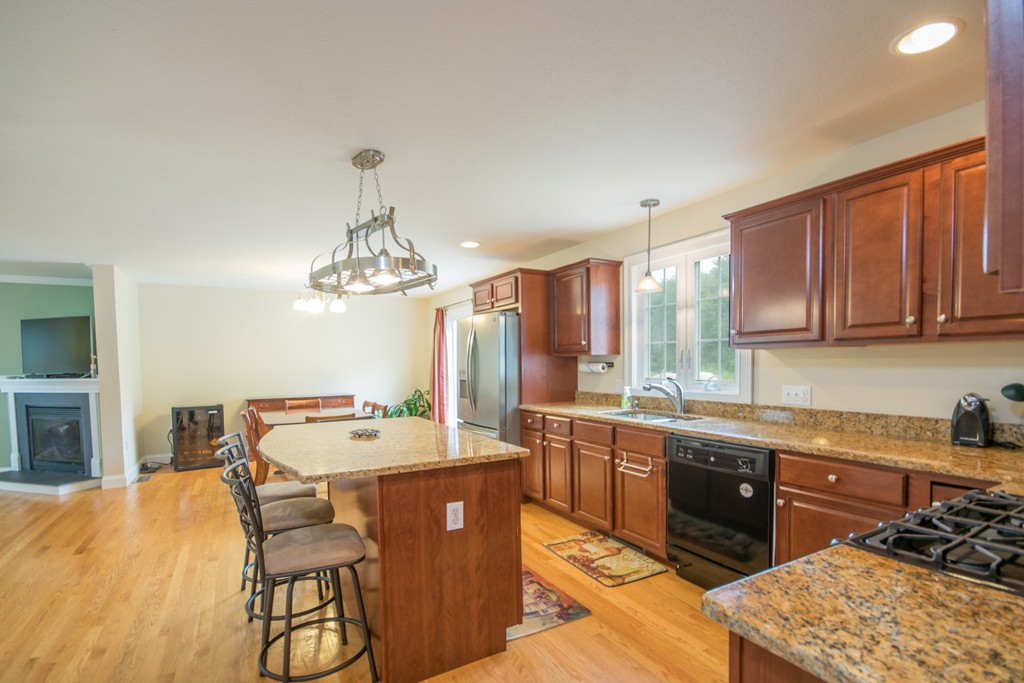 75 Manchonis Road Wilbraham, MA 01095 - Photo 26 of 29 Gallery Image 26