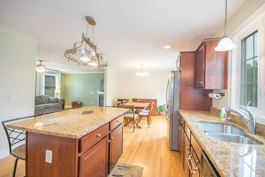 75 Manchonis Road Wilbraham, MA 01095 - Photo 27 of 29 Gallery Image 27