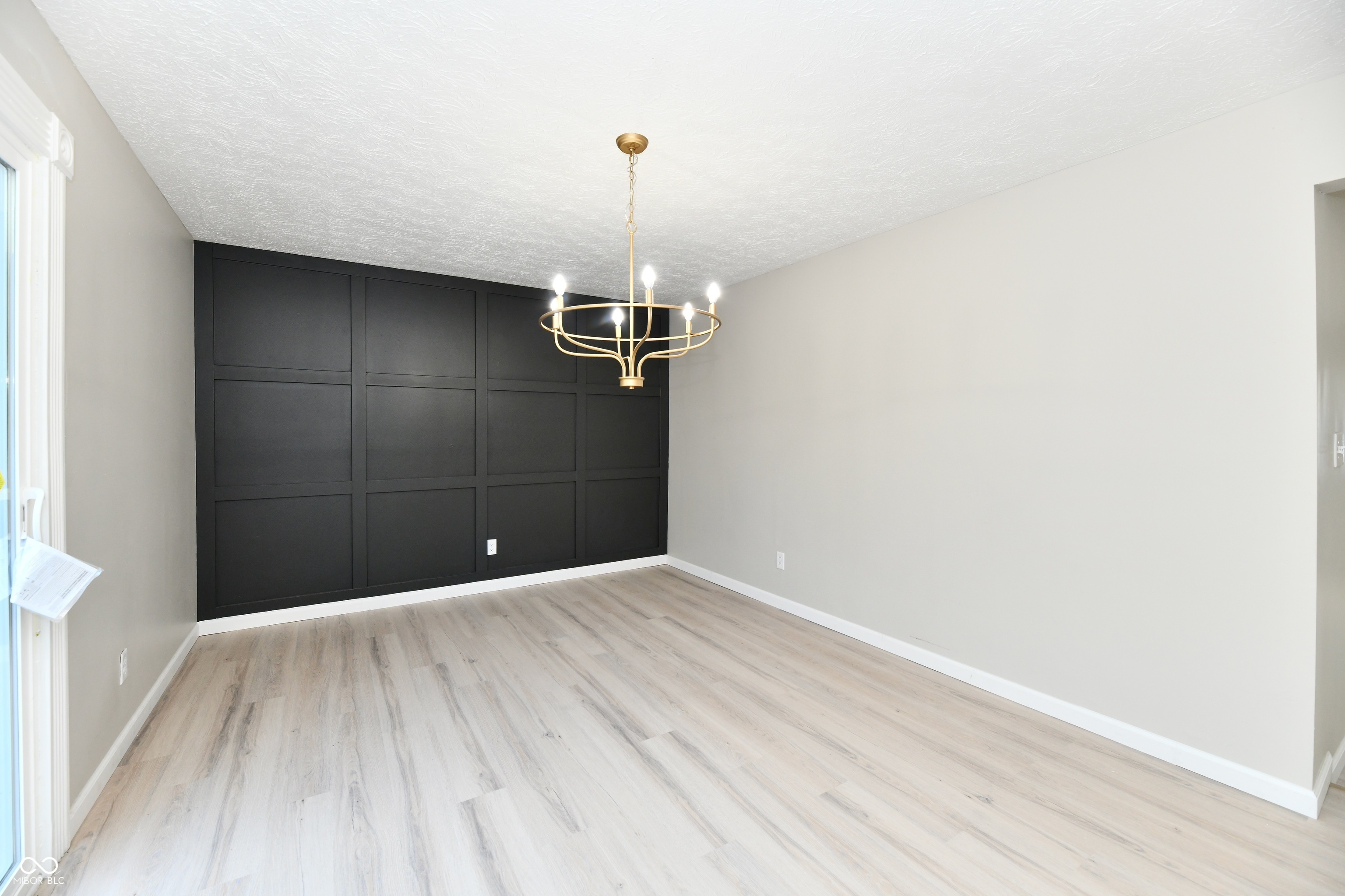 683 Yorktown Road Greenwood, IN 46142 - Photo 8 of 27