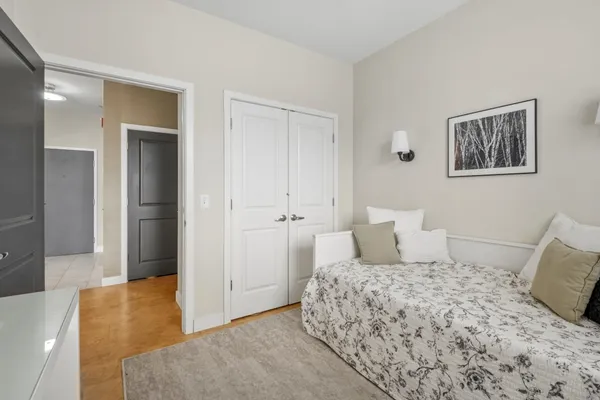 $375,000 | 370 Farrell Street, Unit 303, South Burlington, VT 05403