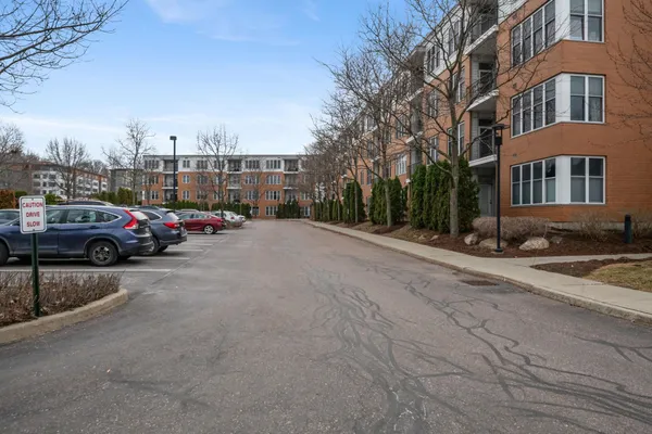$375,000 | 370 Farrell Street, Unit 303, South Burlington, VT 05403