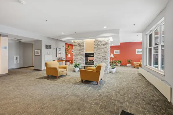 $375,000 | 370 Farrell Street, Unit 303, South Burlington, VT 05403
