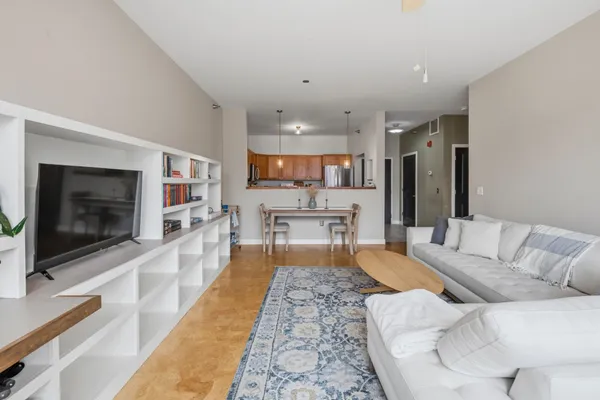 $375,000 | 370 Farrell Street, Unit 303, South Burlington, VT 05403
