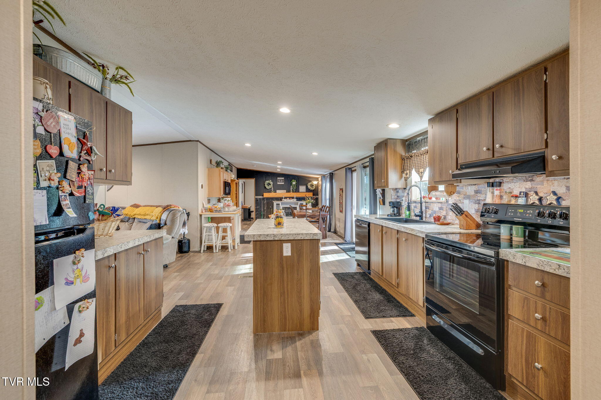 47 Wattenbarger Gap Road Greeneville, TN 37745 - Photo 14 of 36 010