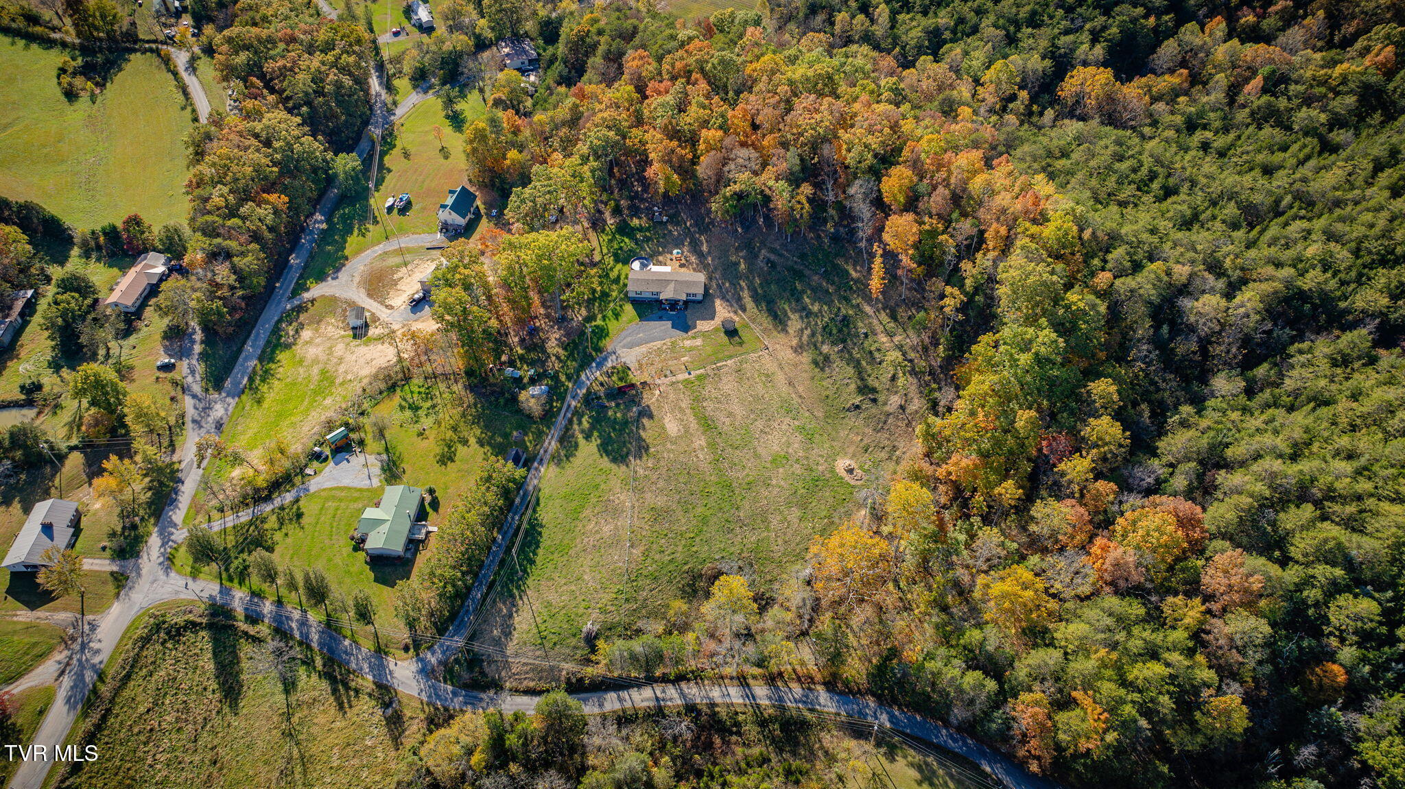47 Wattenbarger Gap Road Greeneville, TN 37745 - Photo 34 of 36 101
