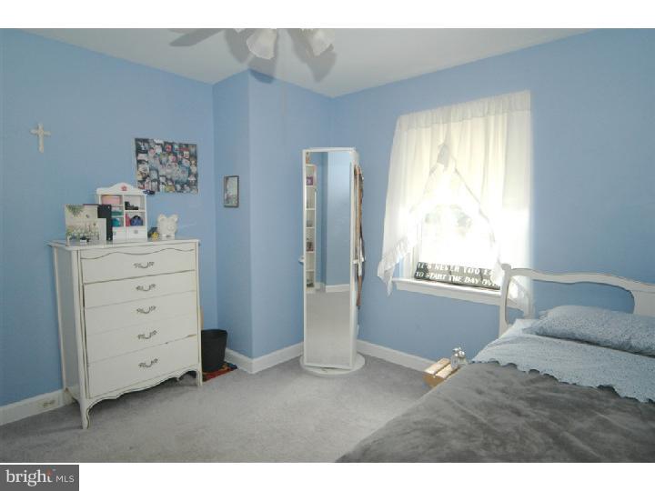 6326 Arlingham Road Flourtown, PA 19031 - Photo 14 of 19 Bedroom 2