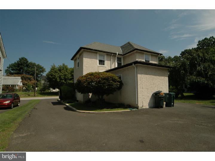 6326 Arlingham Road Flourtown, PA 19031 - Photo 18 of 19 Exterior Back
