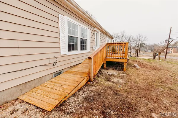 $199,900 | 215 East 5th Street, Dixon, MO 65459