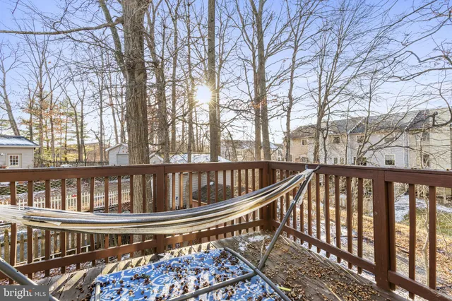 a view of a yard in front of a building