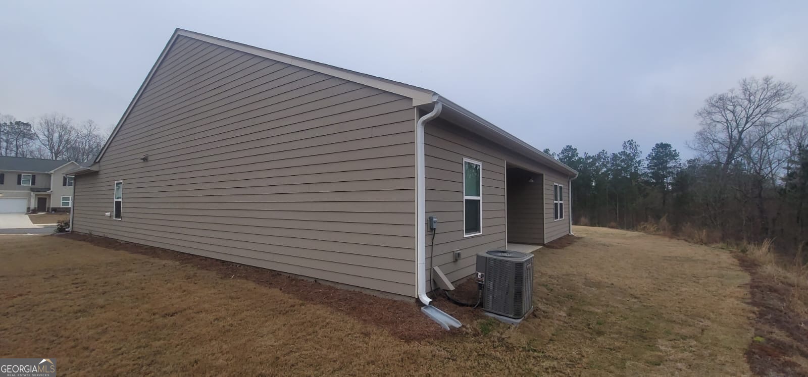 214 Moreton Way Locust Grove, GA 30248 - Photo 4 of 36