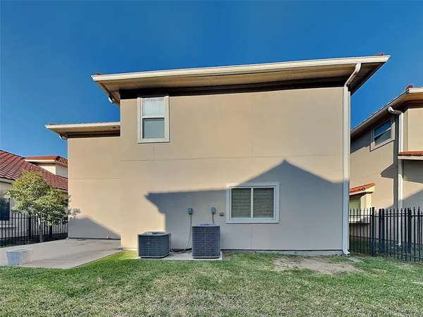 $3,200 | 2065 Pontchartrain Drive, Rockwall, TX 75087