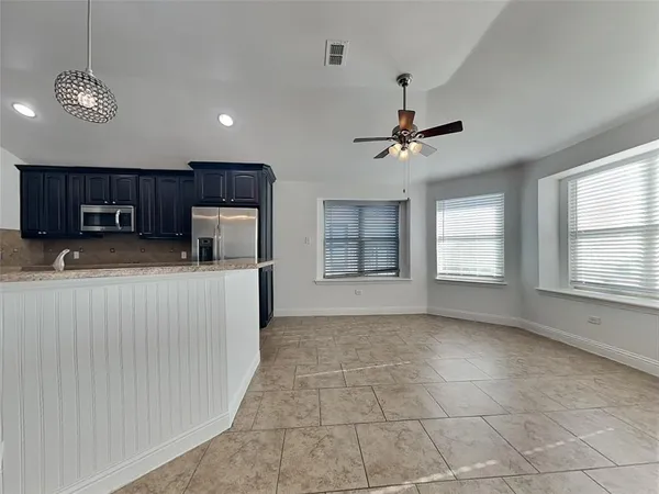 $3,200 | 2065 Pontchartrain Drive, Rockwall, TX 75087
