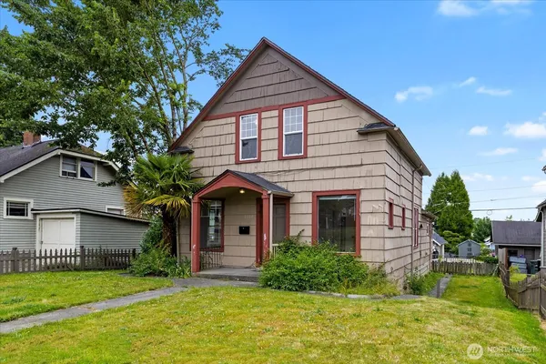$525,000 | 2307 Rockefeller Avenue, Everett, WA 98201